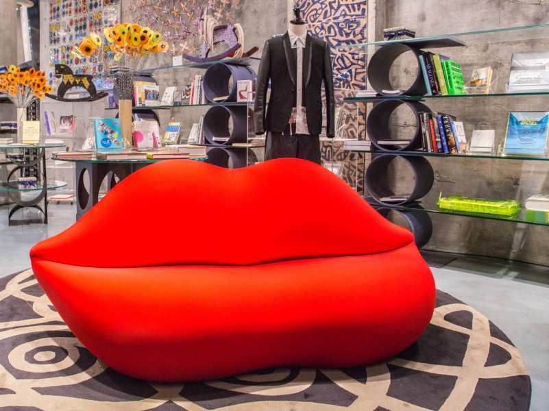 开云（中国） - 坐具|沙发|办公家具|设计师家具|嘴唇沙发